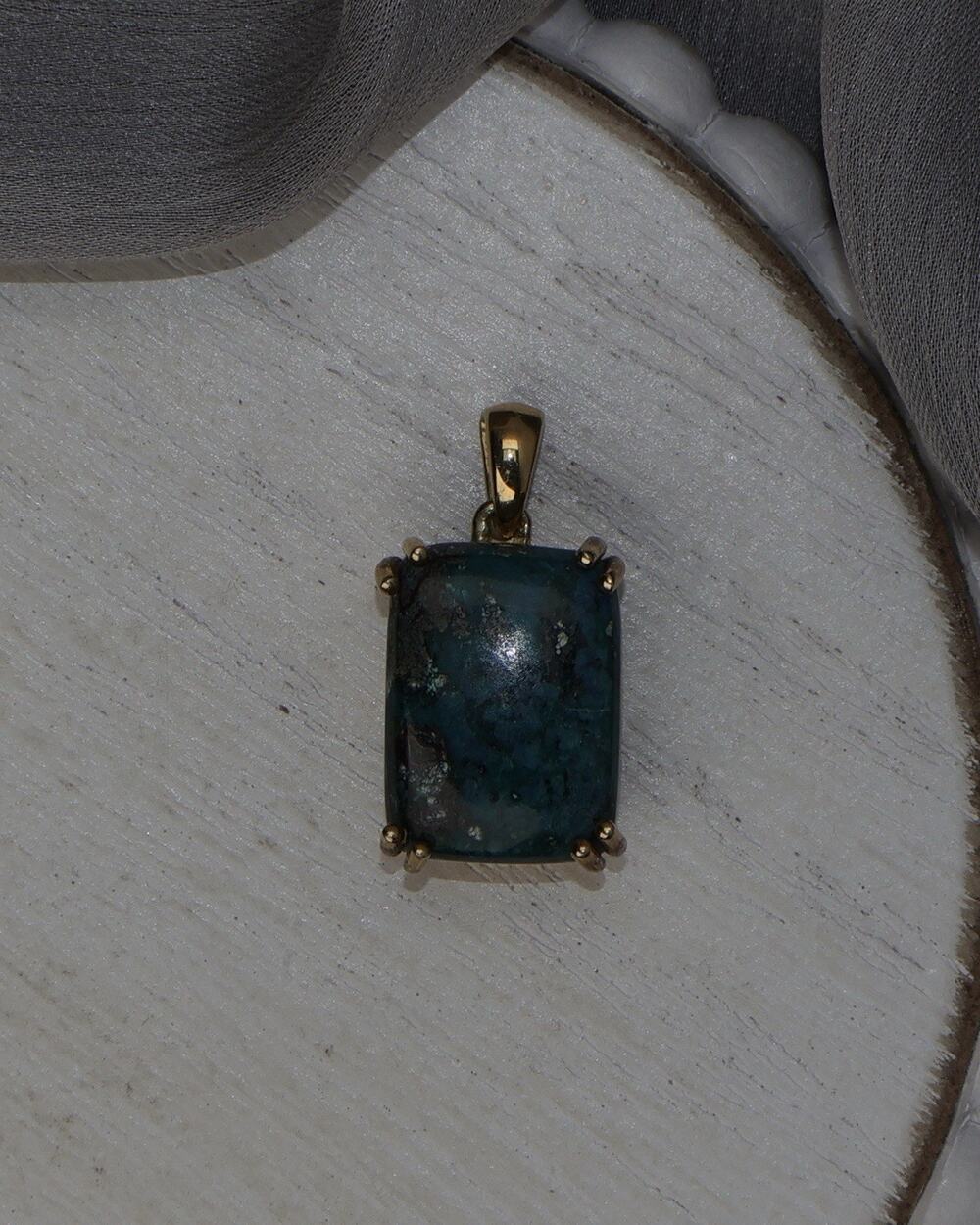 Sterling Silver Turquoise Pendant 5.43G / 1in